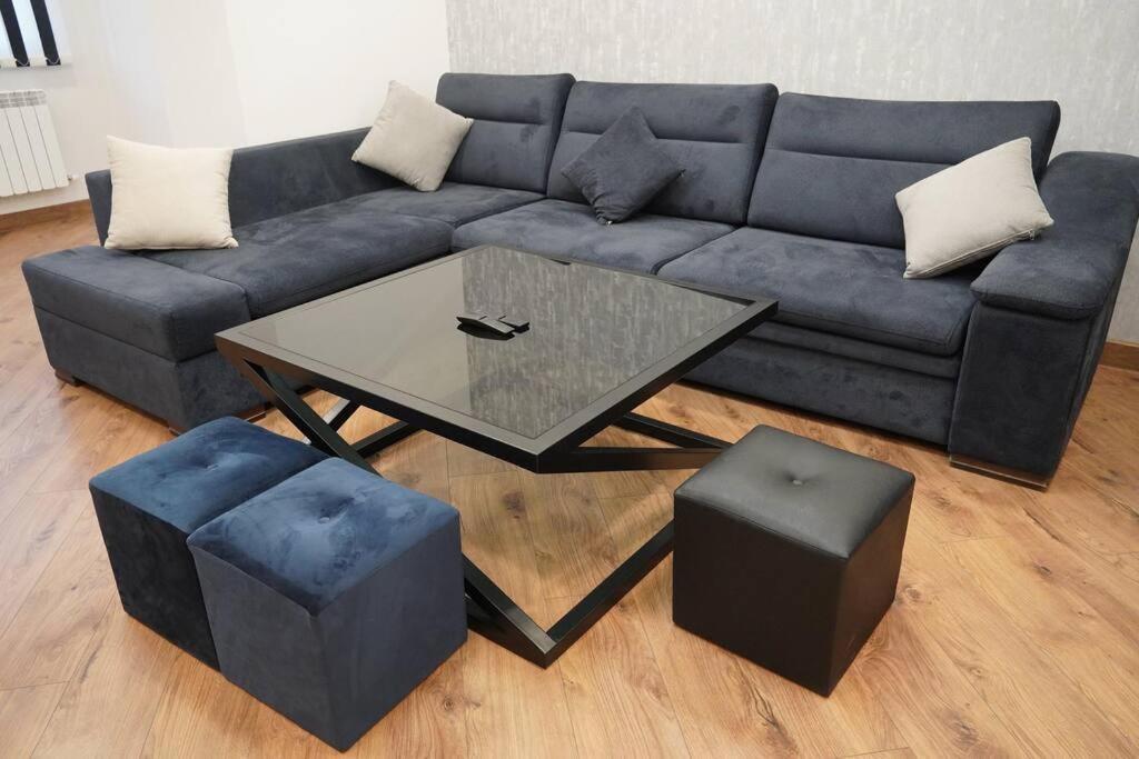 Lovely, Newly Remodeled Apartment In Yerevan! Dış mekan fotoğraf