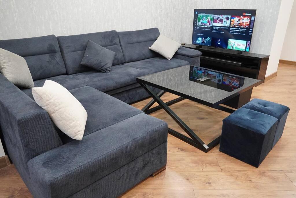 Lovely, Newly Remodeled Apartment In Yerevan! Dış mekan fotoğraf